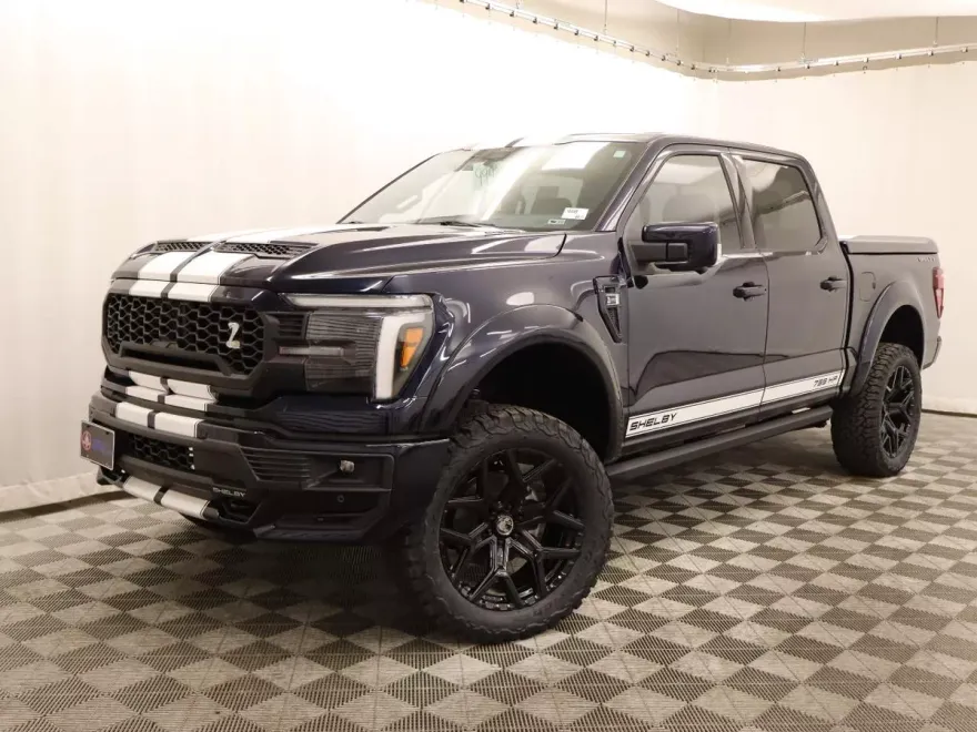 2025 Ford F-150 Lariat photo 1