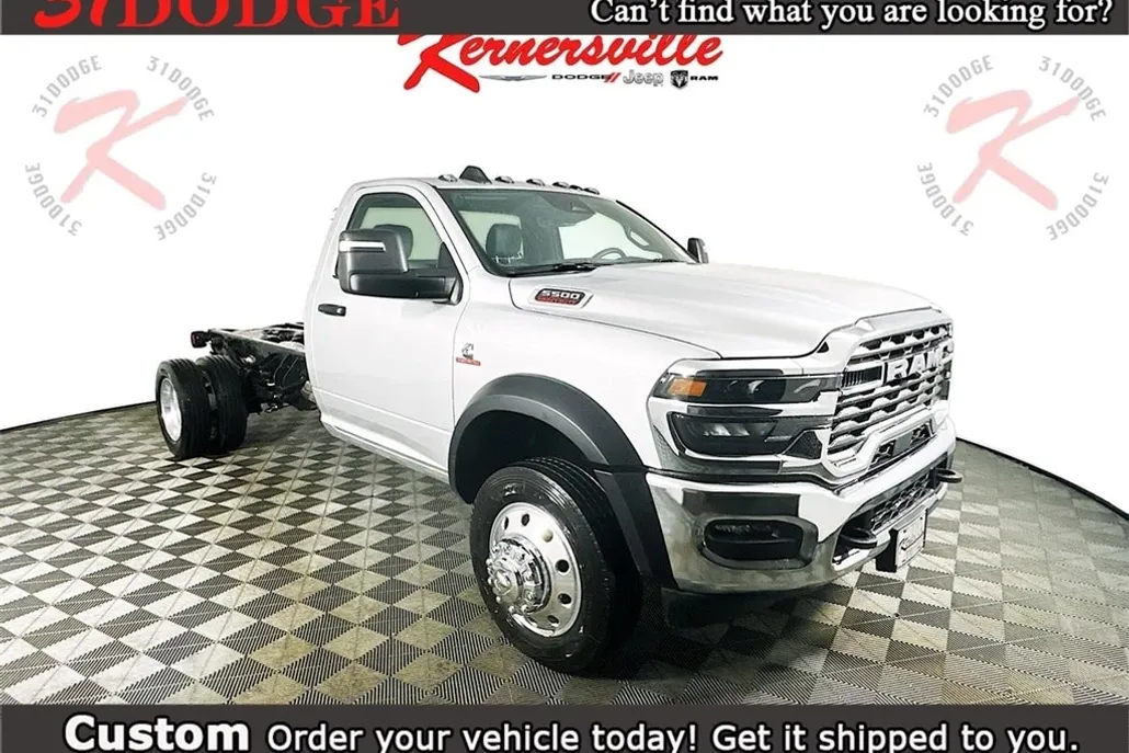2025 Ram 5500 Tradesman photo 1
