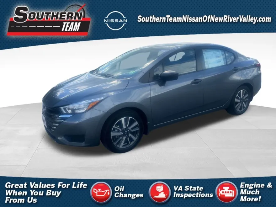 2025 Nissan Versa 1.6 S photo 1