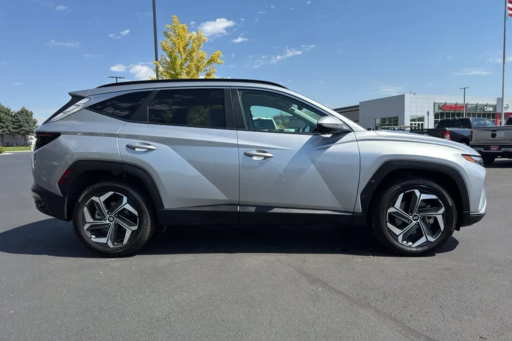 2023 Hyundai Tucson SEL Convenience photo 1