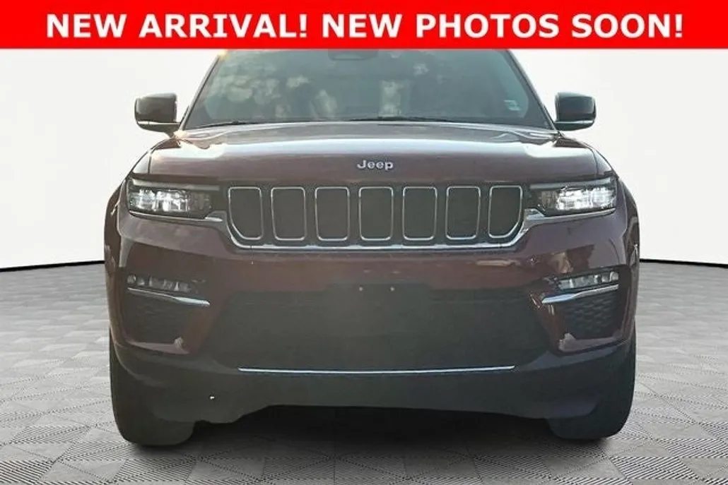 2023 Jeep Cherokee 4xe photo 1