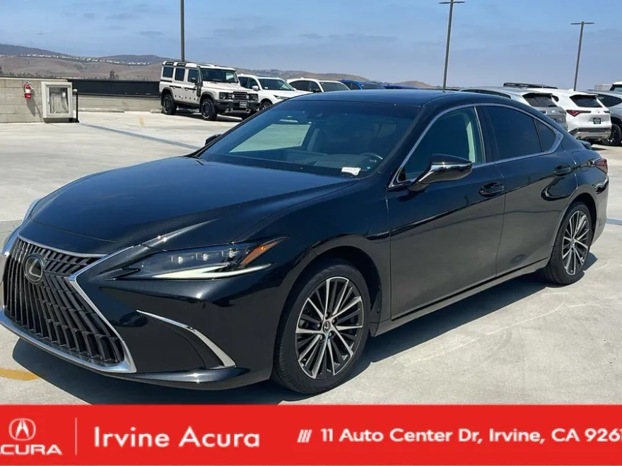 2024 Lexus ES 300h Premium photo 1