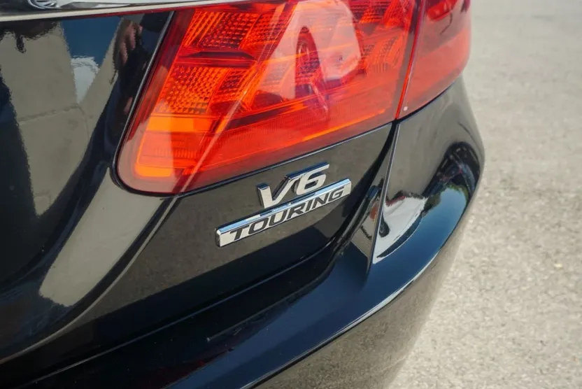 2015 Honda Accord Touring photo 1
