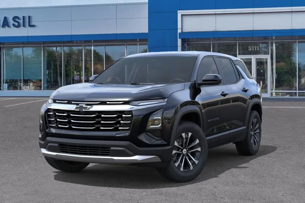 2026 Chevrolet Equinox LT photo 1