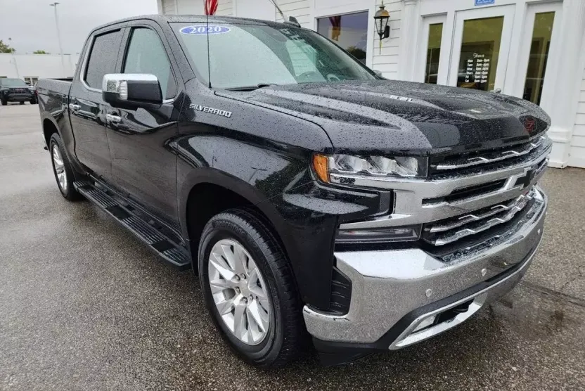 2020 Chevrolet Silverado 1500 LTZ photo 1