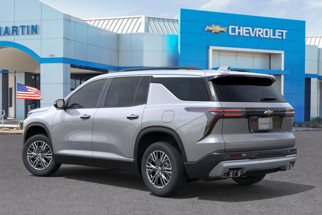 2026 Chevrolet Traverse photo 1