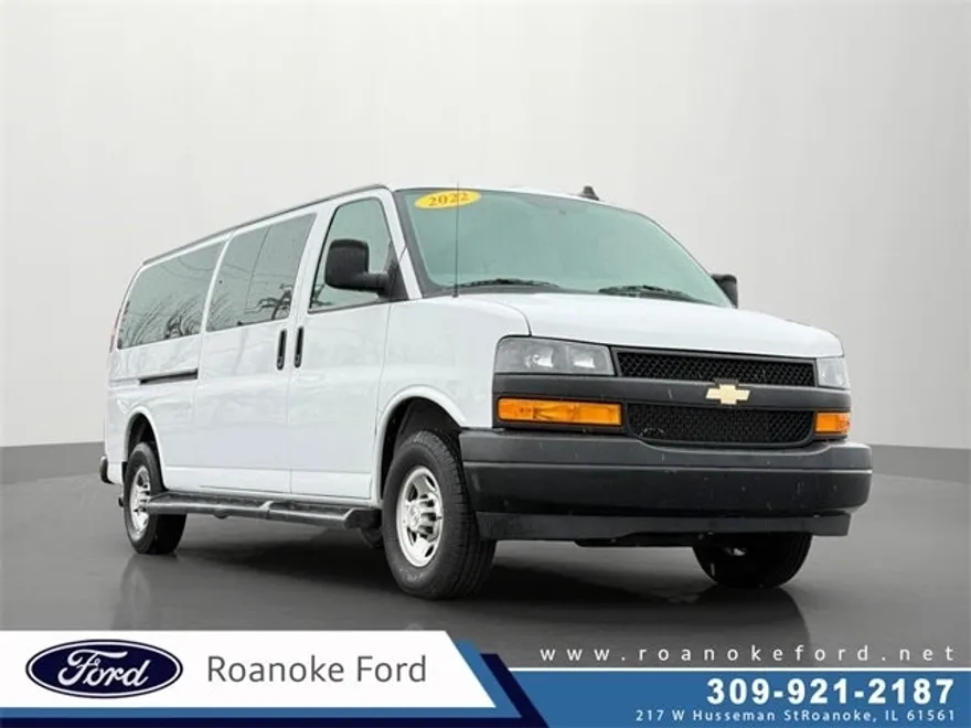 2022 Chevrolet Express 3500 LS Passenger photo 1