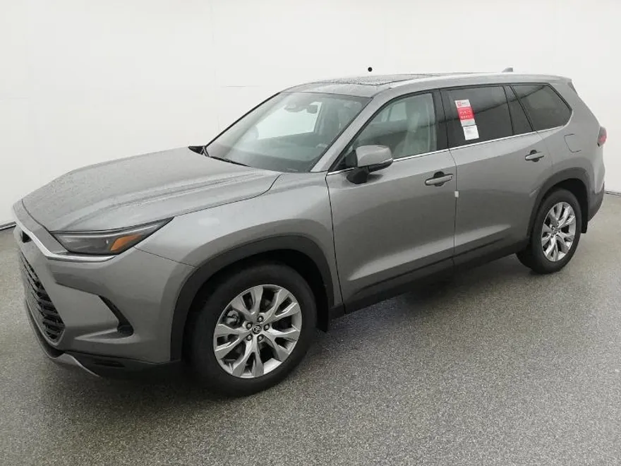 2026 Toyota Grand Highlander Limited photo 1