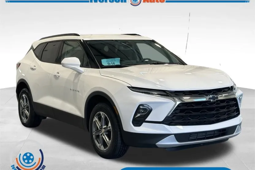 2023 Chevrolet Blazer 2LT photo 1