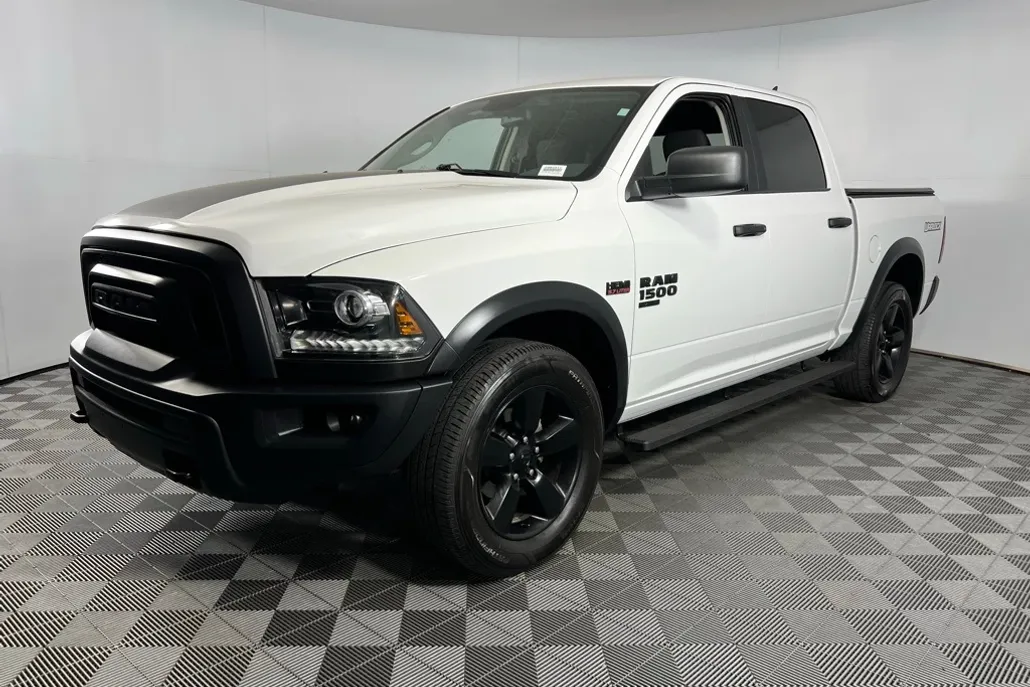 2020 Ram 1500 Classic Warlock photo 1