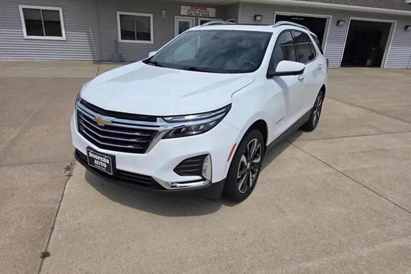 2022 Chevrolet Equinox Premier photo 1
