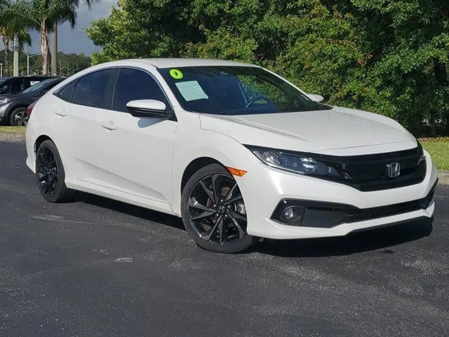 2020 Honda Civic Sport photo 1