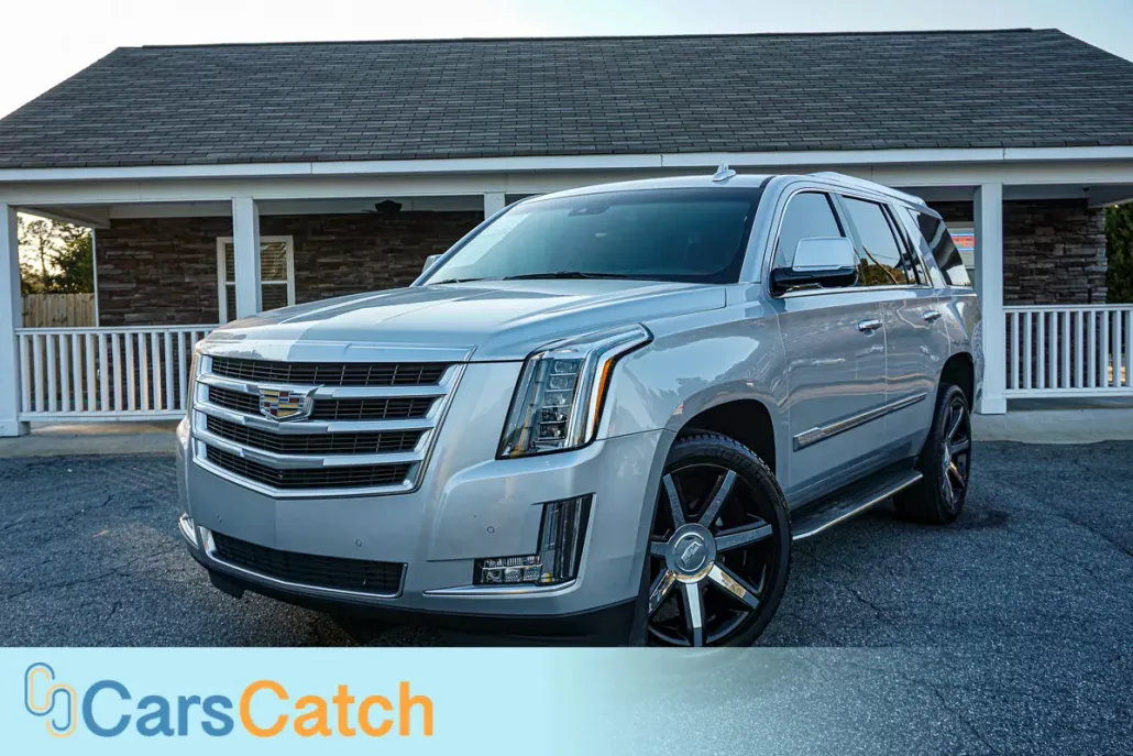2016 Cadillac Escalade Luxury photo 1