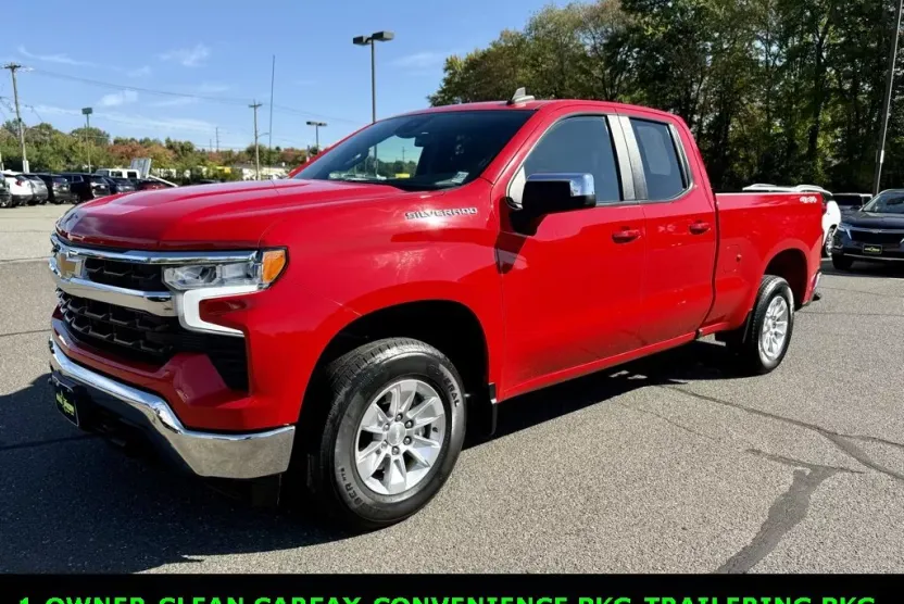 2022 Chevrolet Silverado 1500 LT photo 1
