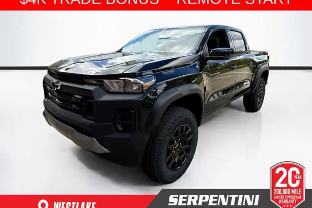 2026 Chevrolet Colorado Trail Boss photo 1