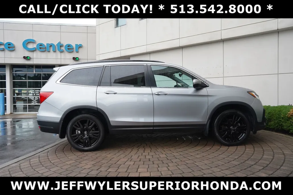 2022 Honda Pilot Special Edition photo 1