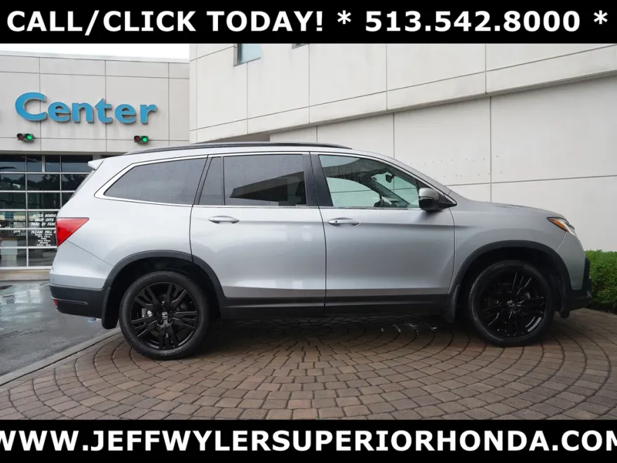 2022 Honda Pilot Special Edition photo 1