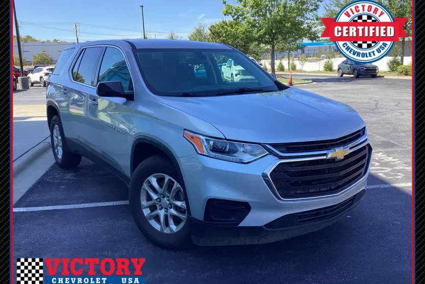 2018 Chevrolet Traverse LS photo 1