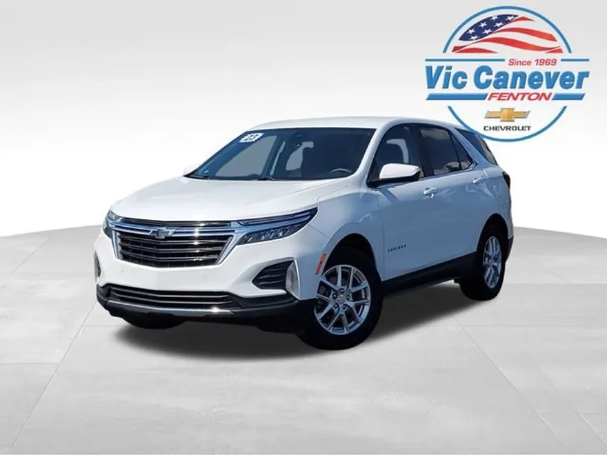 2023 Chevrolet Equinox LT photo 1