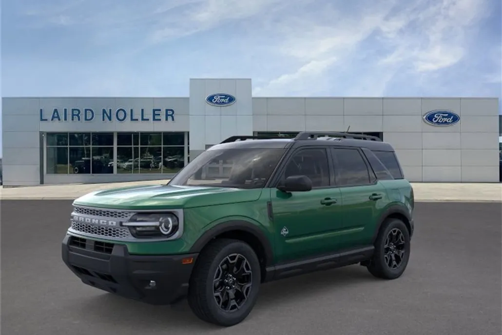 2025 Ford Bronco Sport Outer Banks photo 1