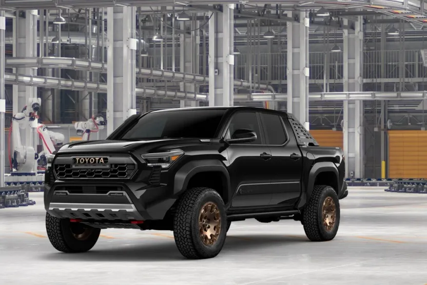 2025 Toyota Tacoma Trailhunter photo 1