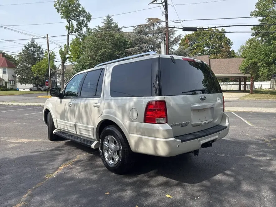 2006 Ford Expedition Limited photo 1
