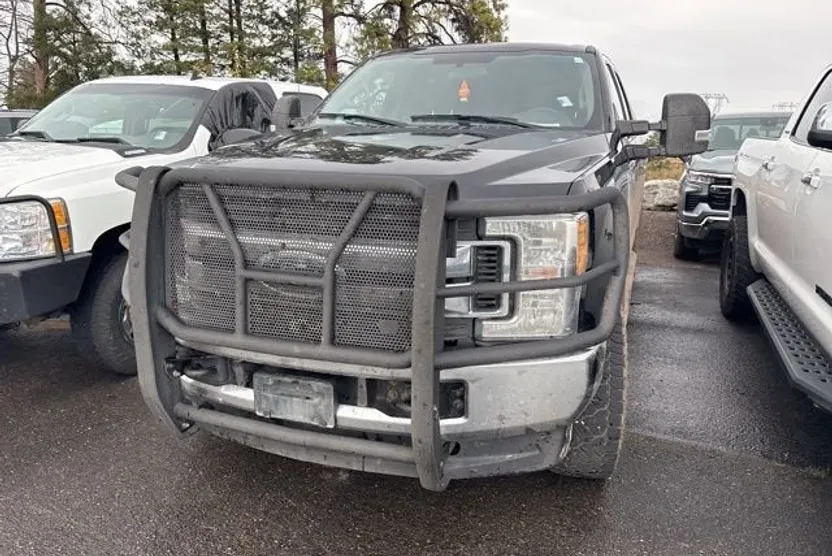 2017 Ford F-250 photo 1