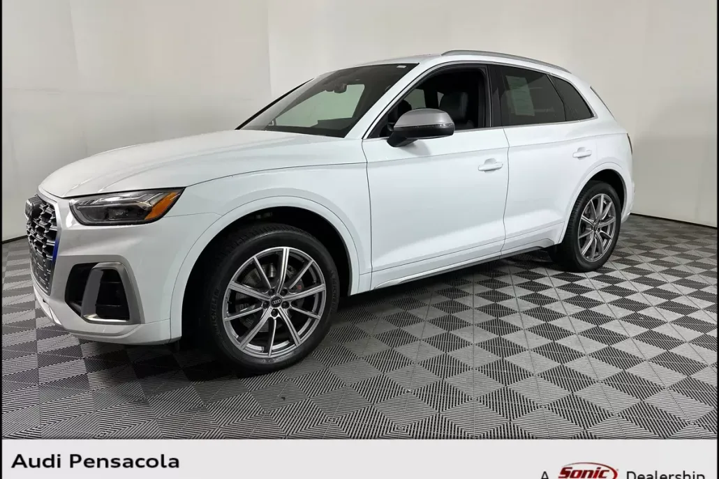 2023 Audi SQ5 Premium Plus photo 1