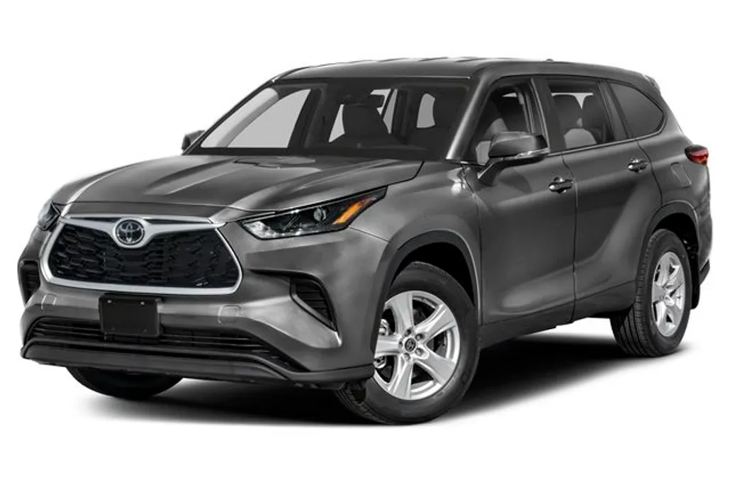 2023 Toyota Highlander L photo 1
