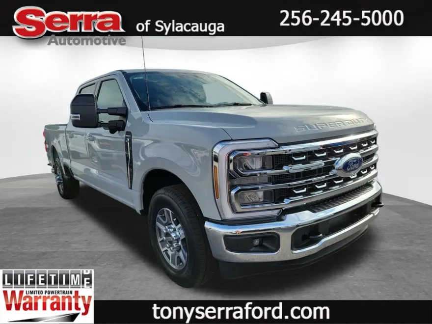 2026 Ford F-250 Lariat photo 1