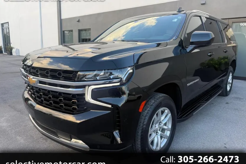 2022 Chevrolet Suburban LS photo 1