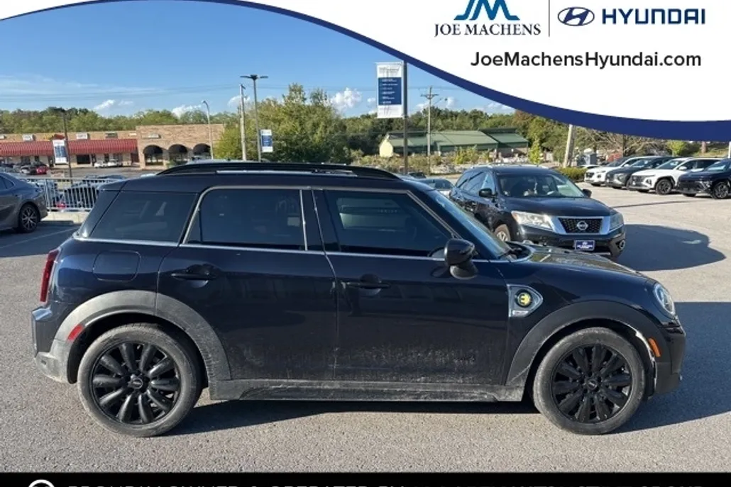 2023 Mini Countryman ALL4 SE photo 1