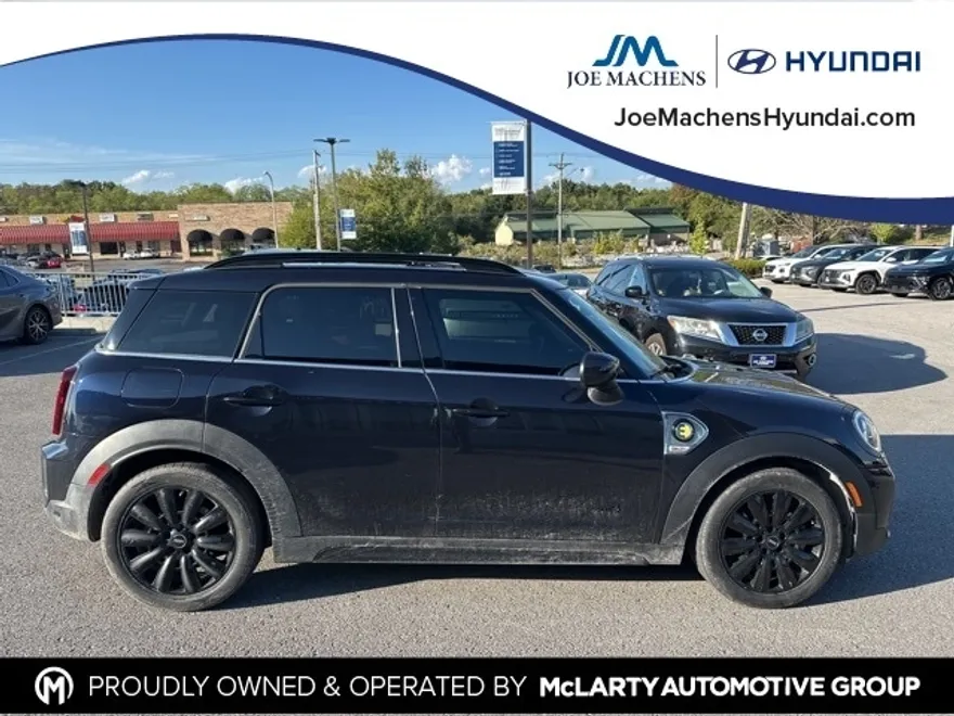 2023 Mini Countryman ALL4 SE photo 1