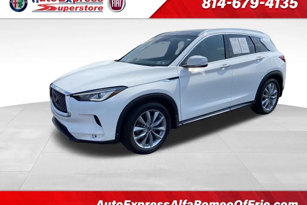 2022 Infiniti QX50 Luxe photo 1