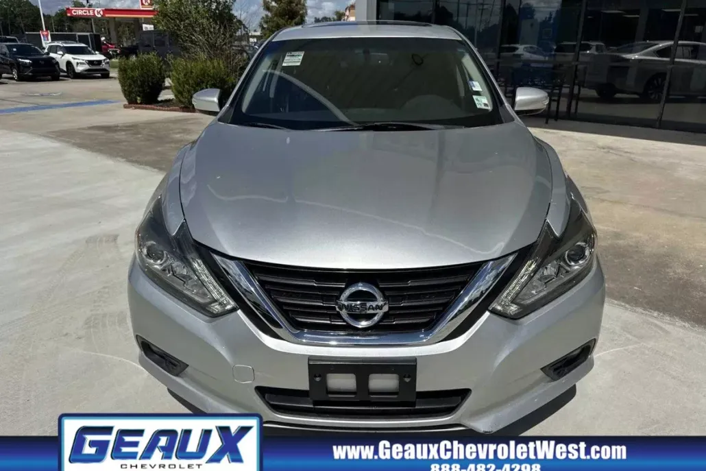 2017 Nissan Altima 2.5 SL photo 1