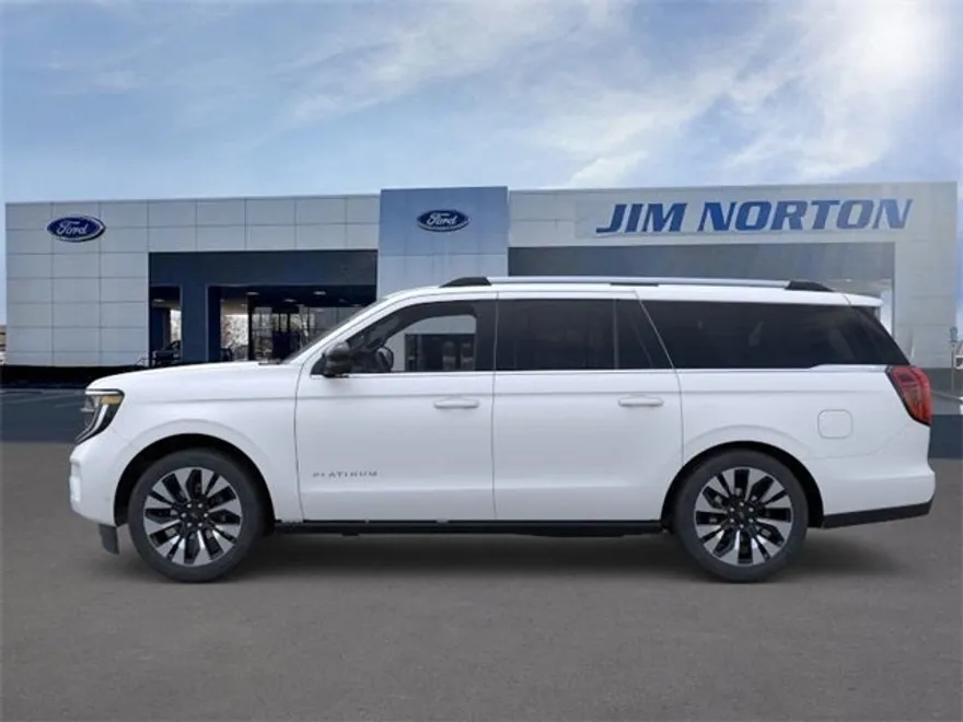 2025 Ford Expedition MAX Platinum photo 1