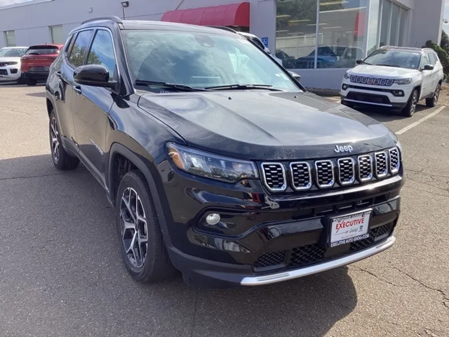2025 Jeep Compass Limited photo 1