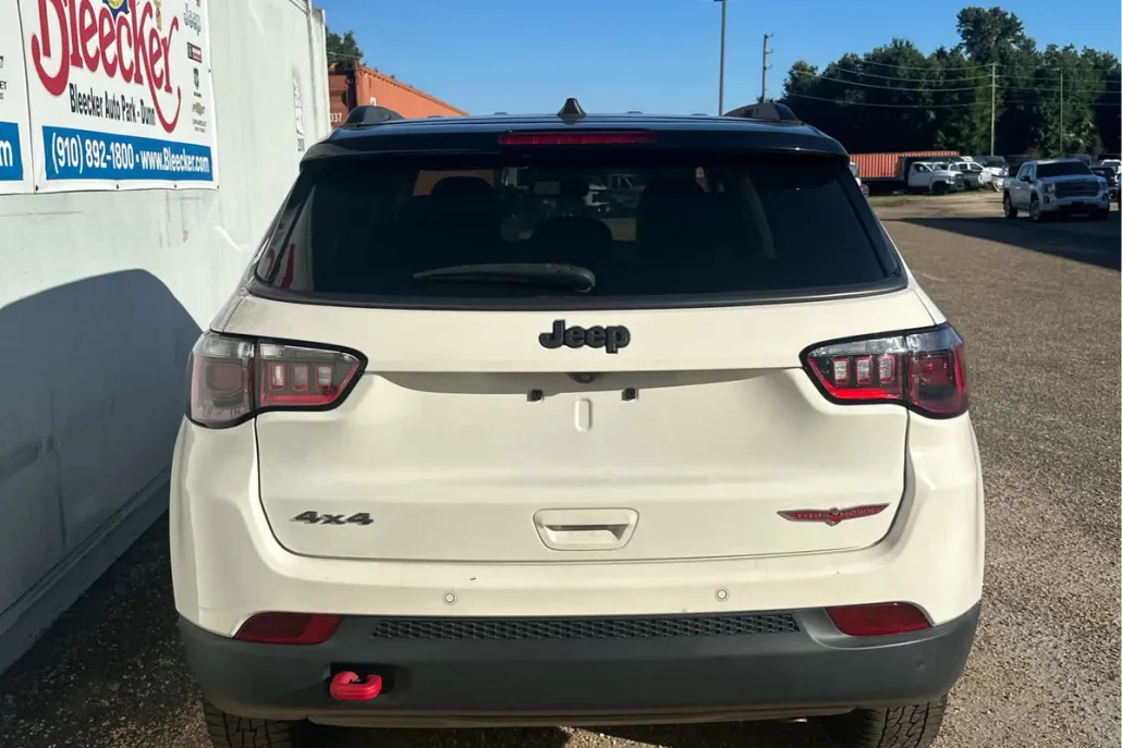 2021 Jeep Compass Trailhawk photo 1
