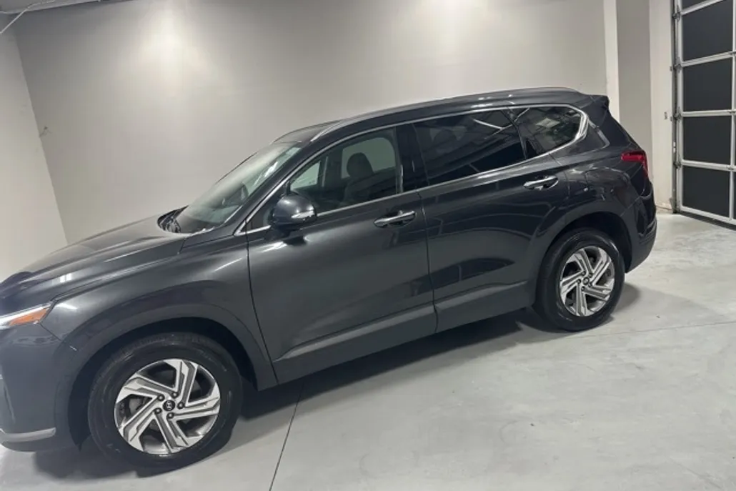 2023 Hyundai Santa Fe SEL photo 1