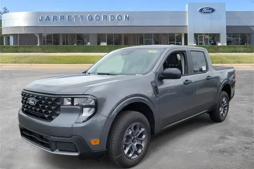 2025 Ford Maverick XLT photo 2