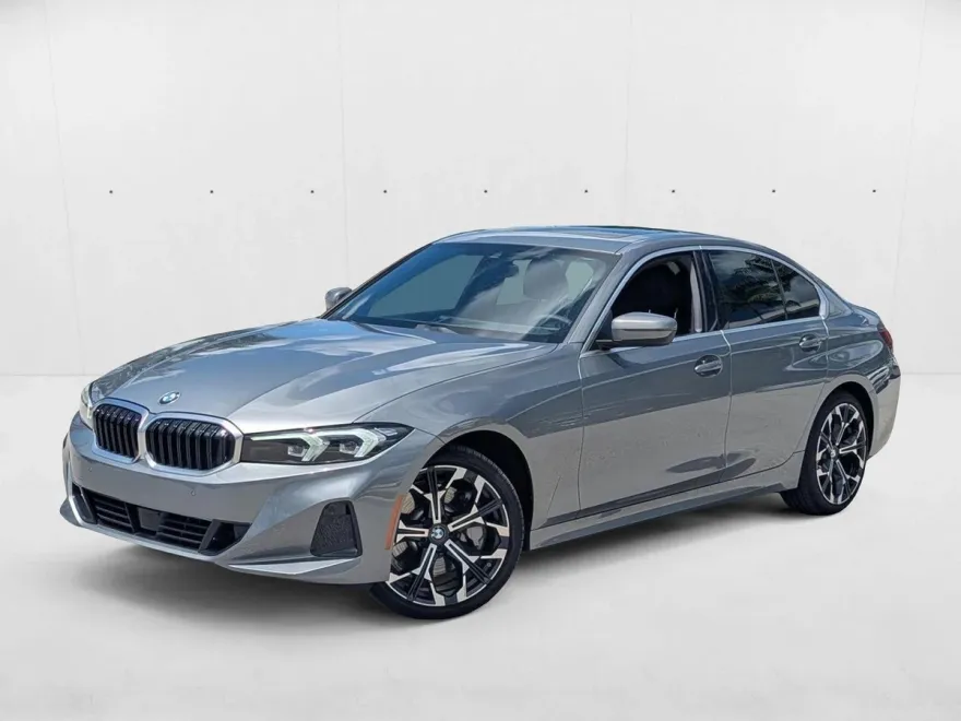 2025 Bmw 330i Sedan photo 1