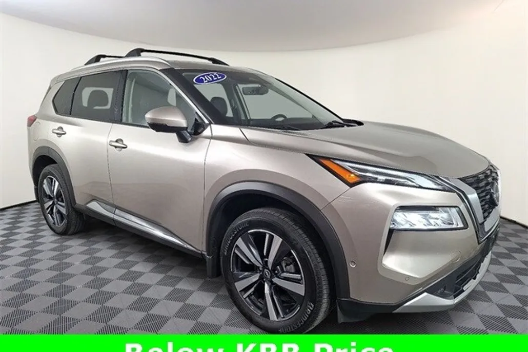 2022 Nissan Rogue Platinum photo 1