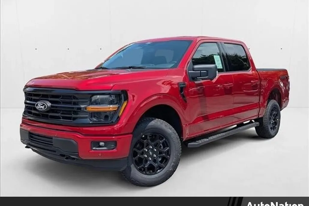 2025 Ford F-150 XLT photo 1