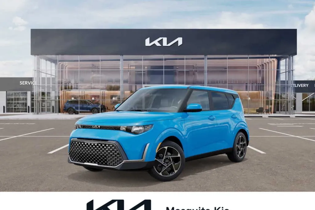 2025 Kia Soul EX photo 1