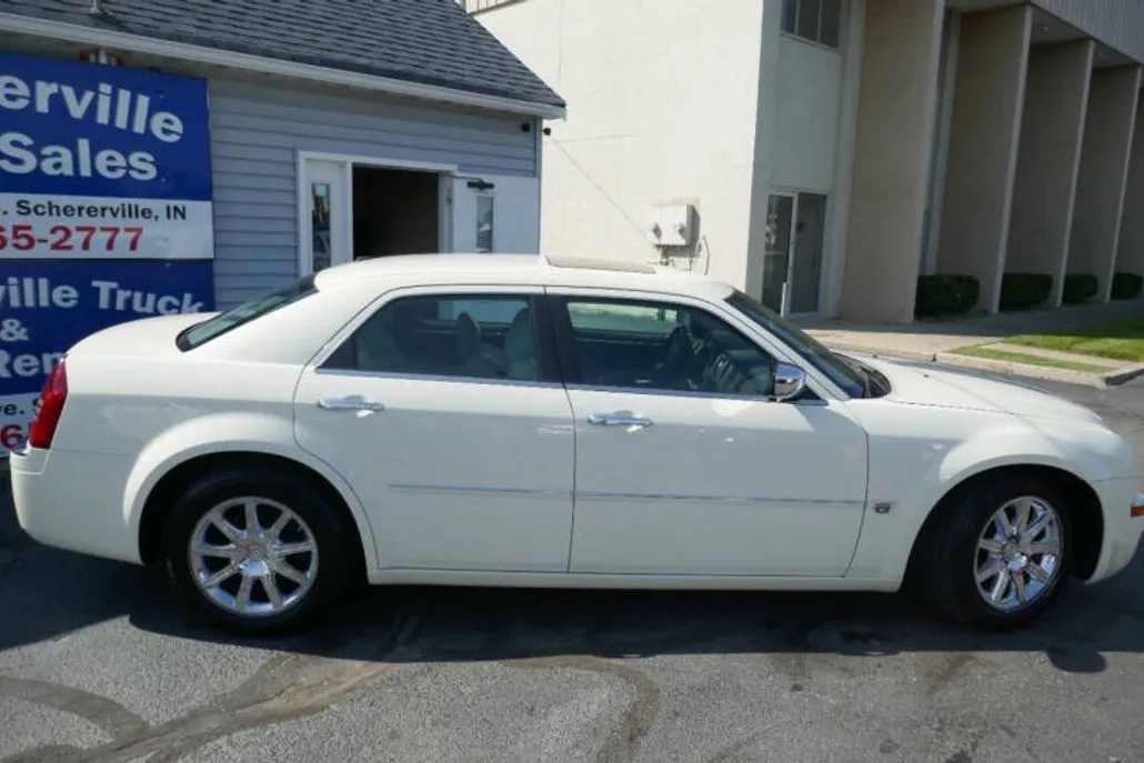 2007 Chrysler 300 C LX photo 1