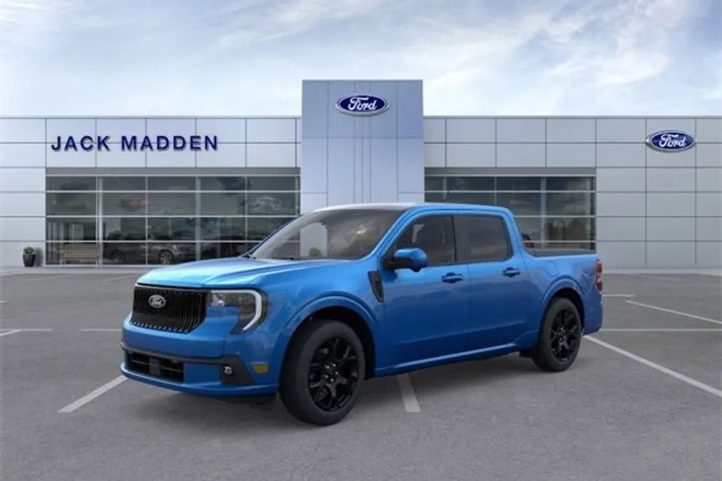 2025 Ford Maverick photo 1
