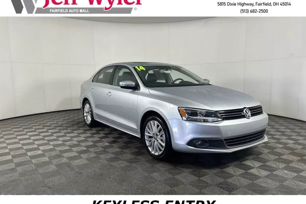 2014 Volkswagen Jetta SEL photo 1