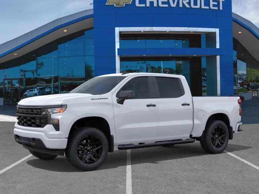 2026 Chevrolet Silverado 1500 Custom photo 1