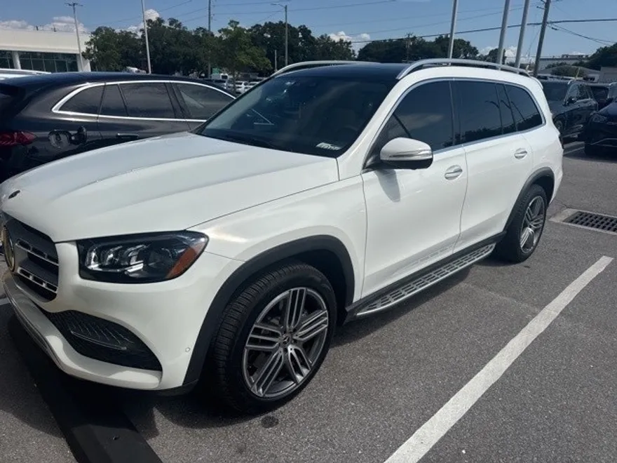 2022 Mercedes Benz GLS 450 4MATIC photo 1