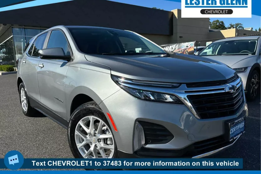 2024 Chevrolet Equinox LT photo 1